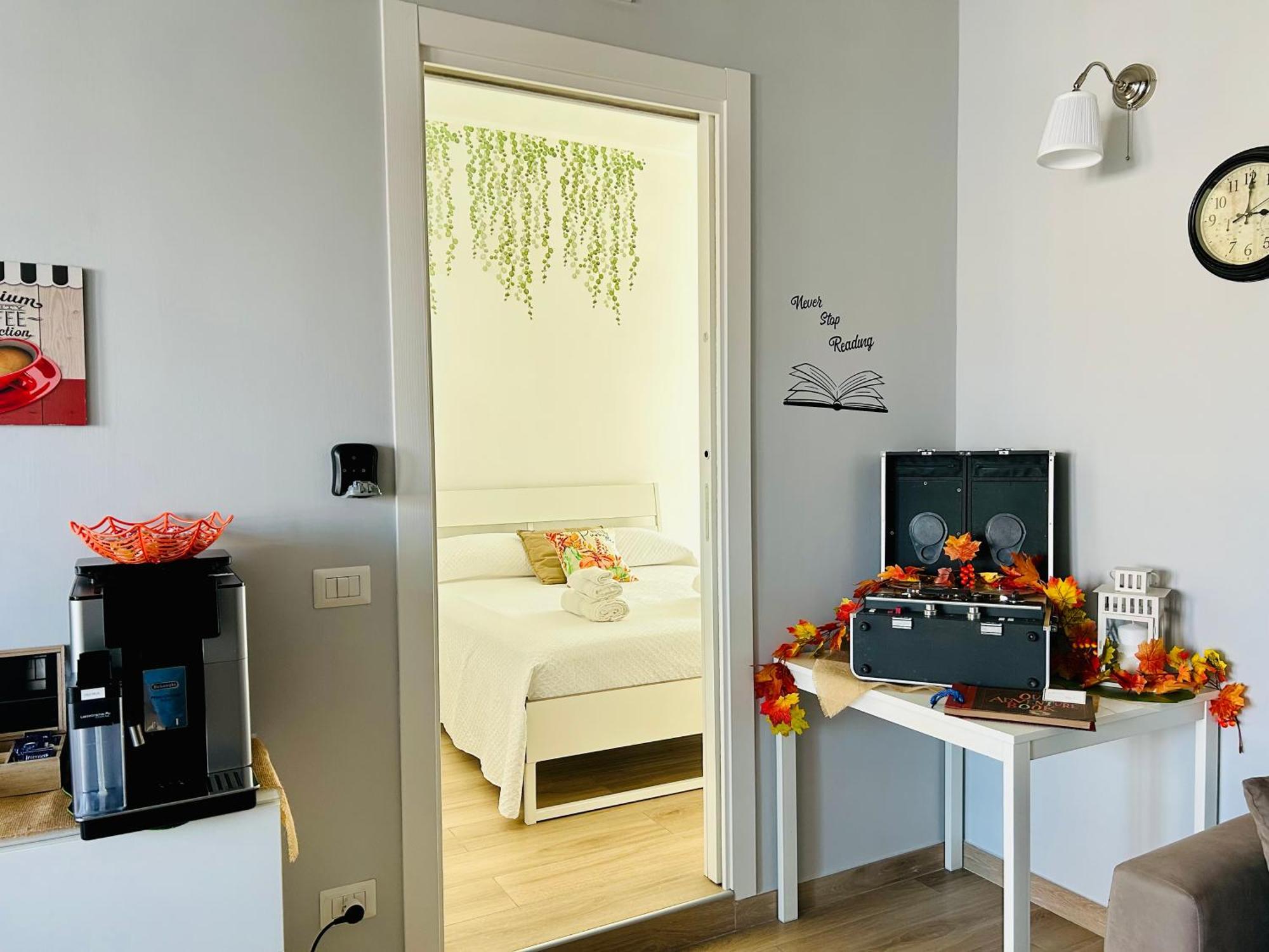 Vivina_081 Hotell Napoli Eksteriør bilde