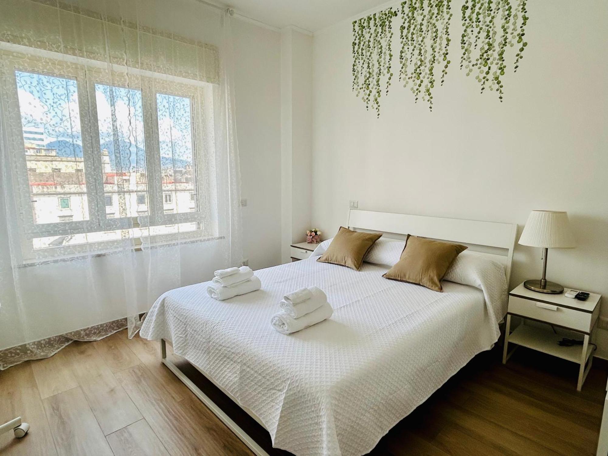 Vivina_081 Hotell Napoli Eksteriør bilde